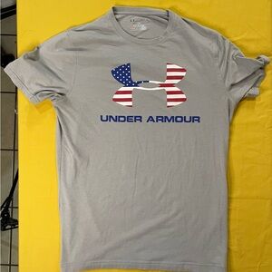 Under Armour Charged Patriotic T-Shirt Official HeatGear USA Flag Mens Small